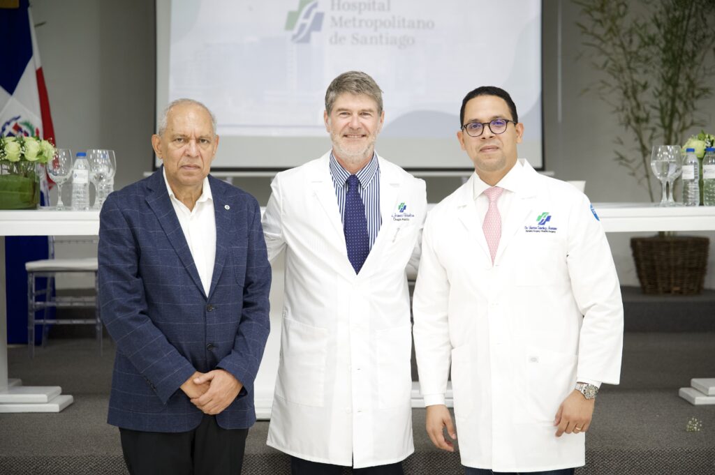 Rafael Sánchez Español, James Hamilton y Héctor Sánchez