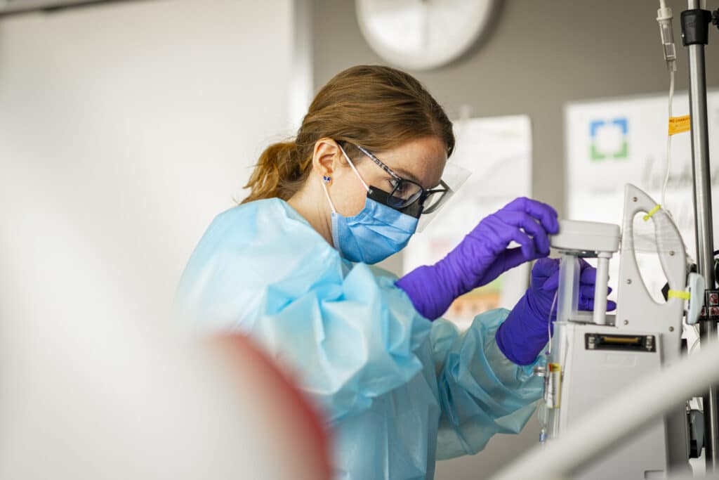 Danielle Kellner coordinadora de enfermería de la investigación