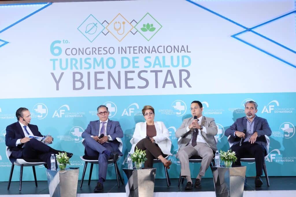 Panel: La oferta dominicana de salud para el mundo