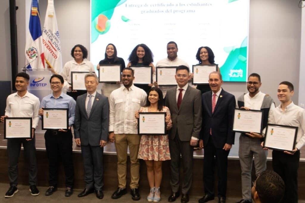 Entrega de certificados de participación programa Semillas para el Futuro