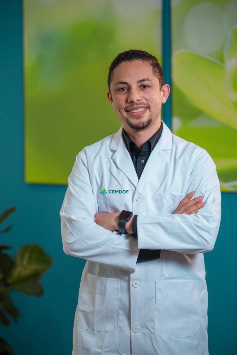 Doctor Wally Abreu Comas, urológo CEMDOE
