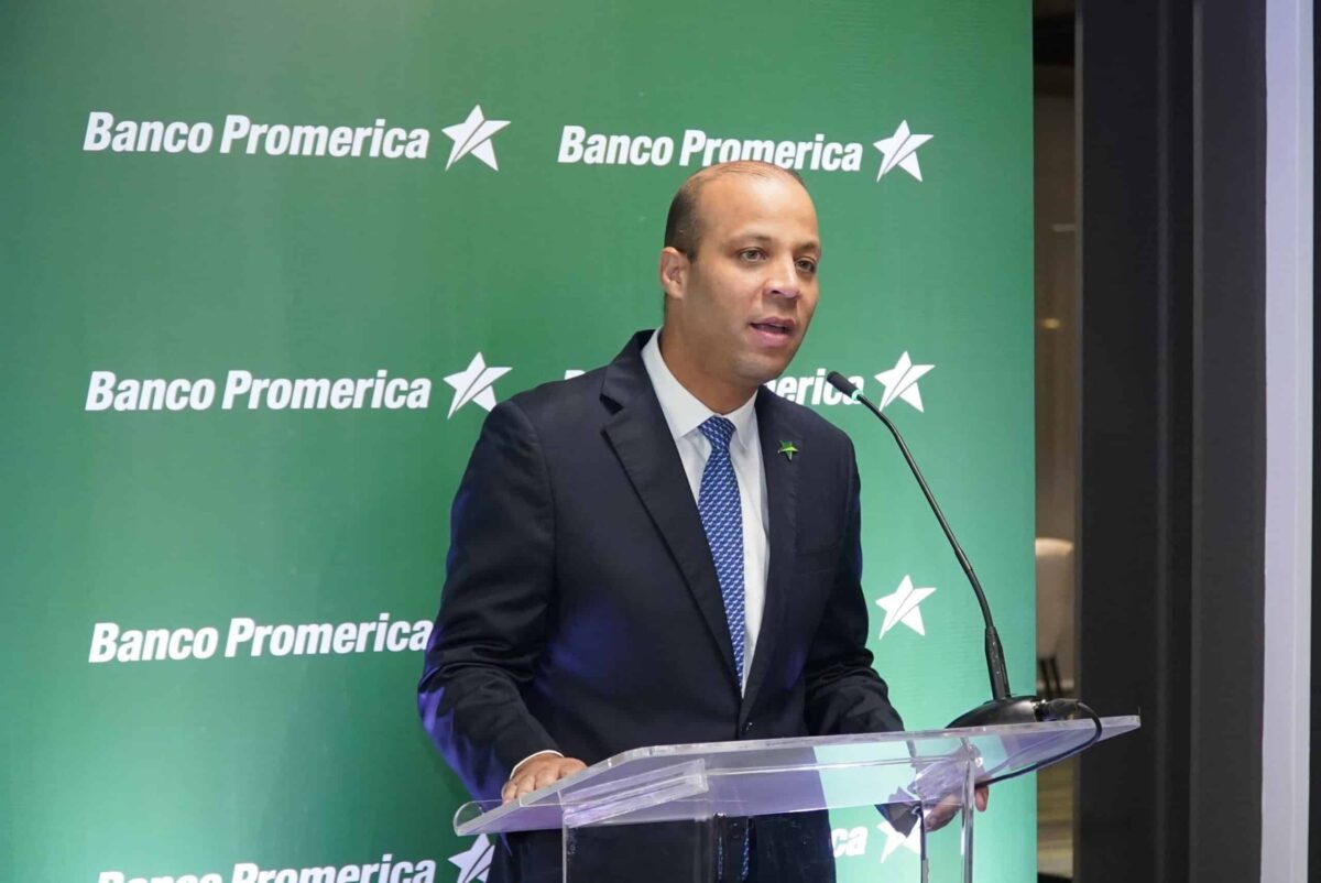 Carlos Julio Camilo - presidente ejecutivo de Banco Promerica