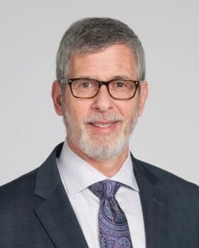 Michael Lincoff, autor principal de Select y vicepresidente de investigación en el Departamento de Medicina Cardiovascular de Cleveland Clinic