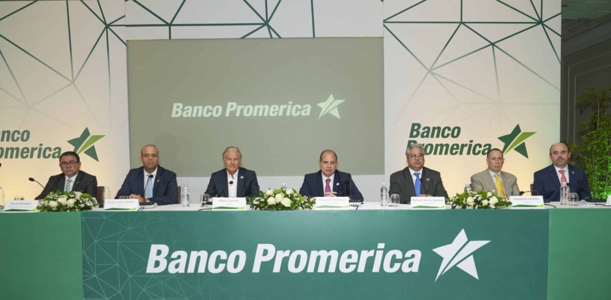 1. Hector Bolaños, Carlos Julio Camilo, Edgar Zurcher, Francisco Martínez, Nelson de los Santos, Hampton Castillo, Ricardo Ros