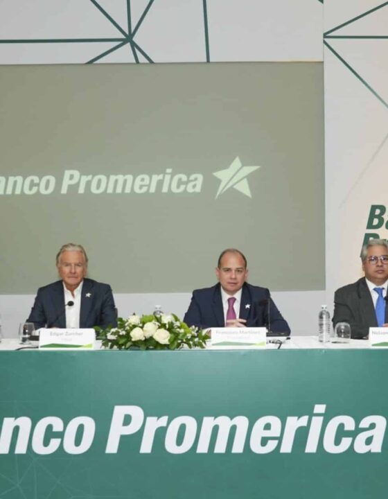 1. Hector Bolaños, Carlos Julio Camilo, Edgar Zurcher, Francisco Martínez, Nelson de los Santos, Hampton Castillo, Ricardo Ros