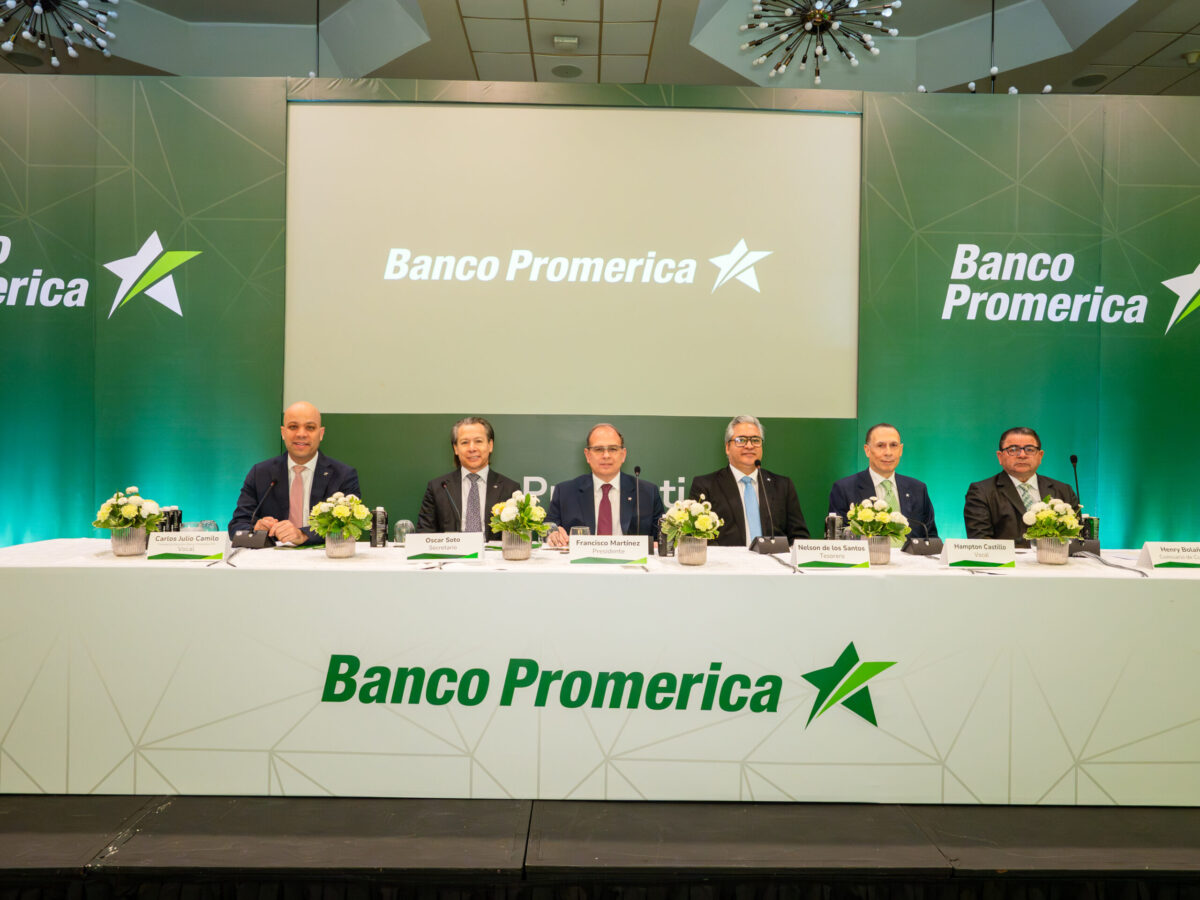 1. Carlos Julio Camilo, Oscar Soto, Francisco Martínez, Nelson De los Santos, Hampton Castillo, Henry Bolaños